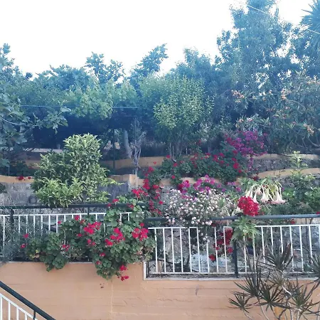 Trizinia View Garden